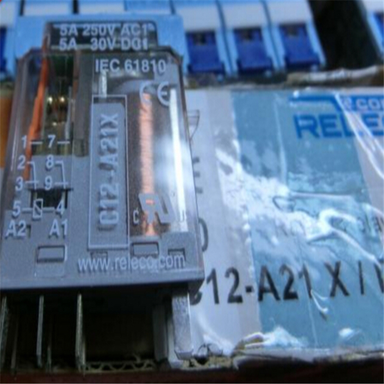 releco10.jpg